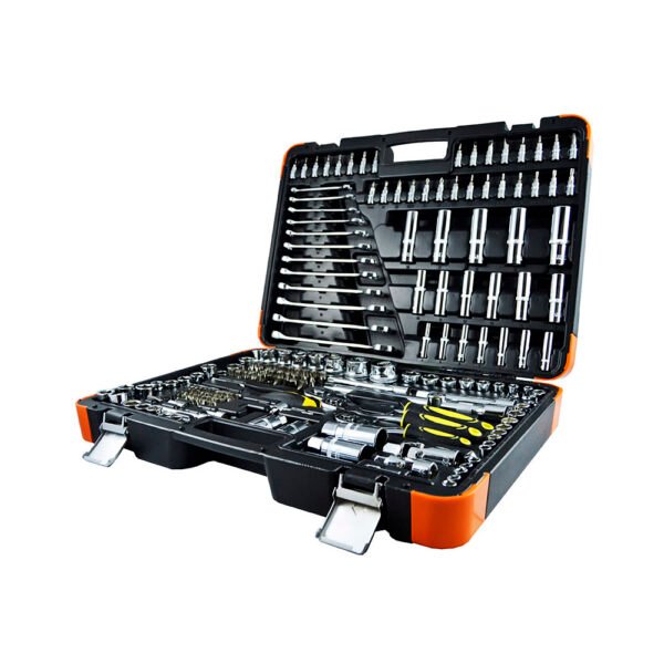 COFFRET DE DOUILLES 216 PIECES - ANONYME